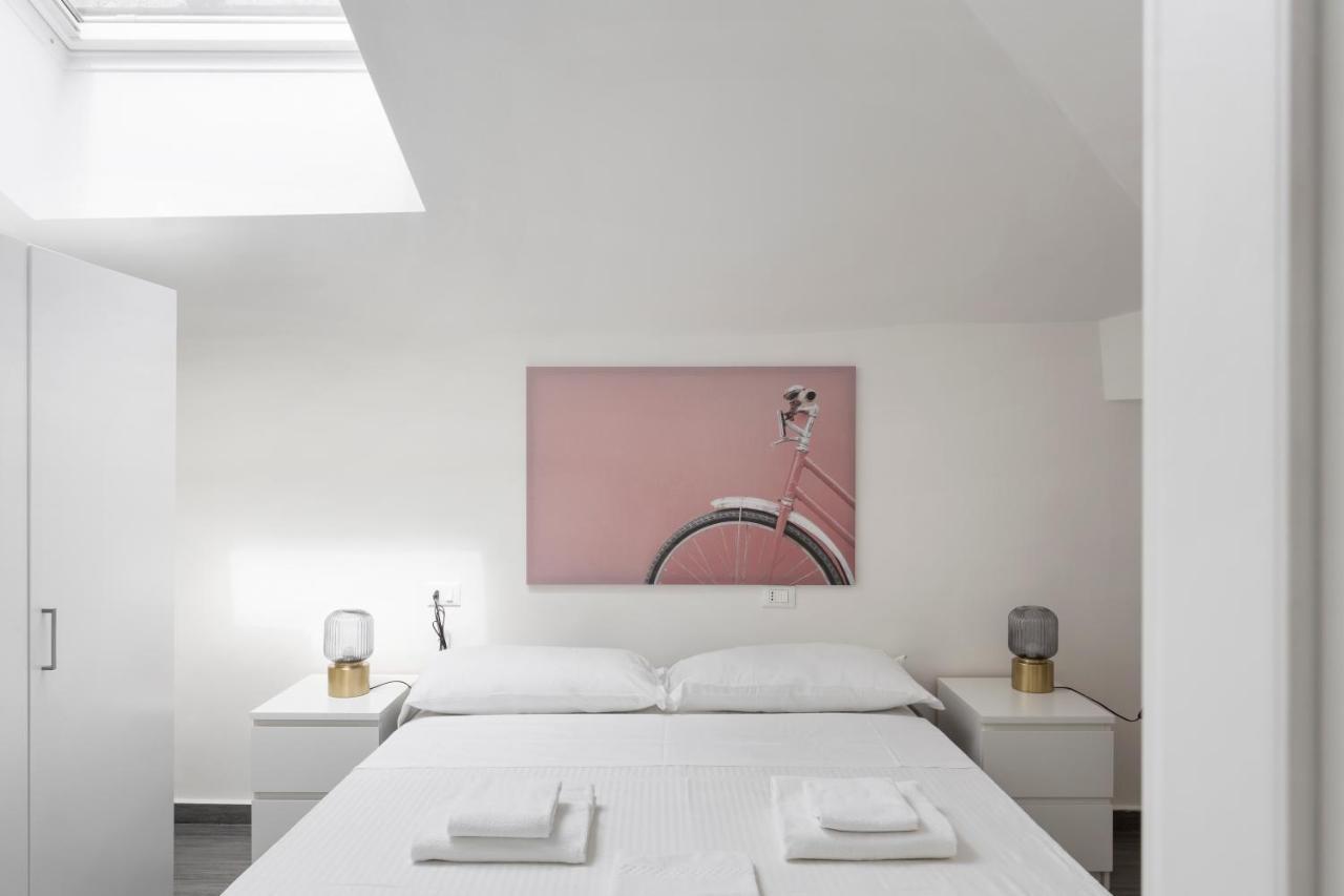 2 Bedroom 2 Bathroom Apt - Duomo 1 Milan Extérieur photo