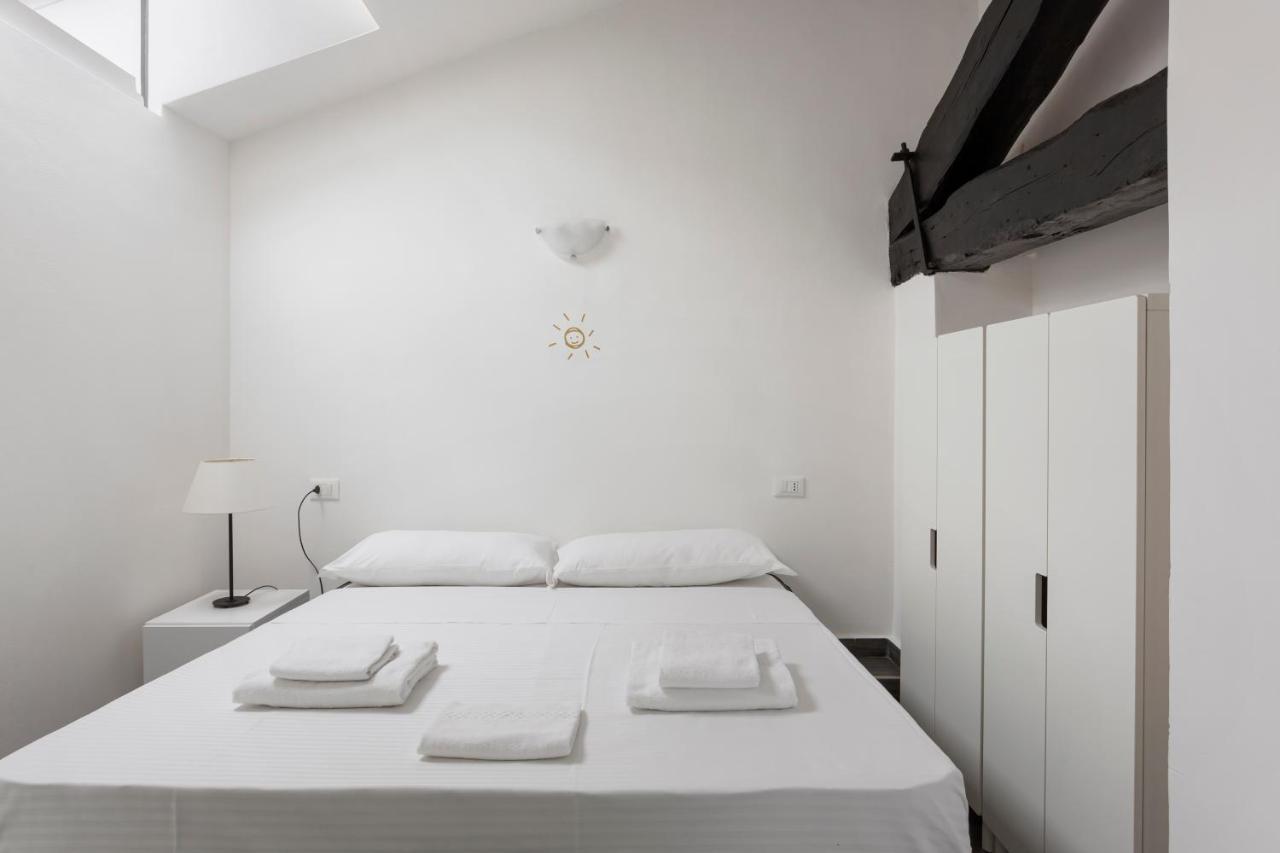 2 Bedroom 2 Bathroom Apt - Duomo 1 Milan Extérieur photo